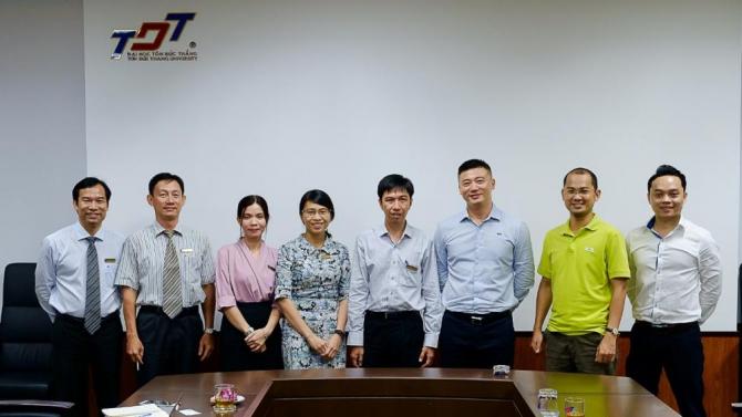 Ngân hàng thương mại cổ phần Á Châu thăm và làm việc với Đại học Tôn Đức Thắng