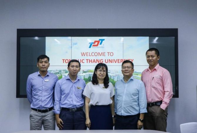 Công ty cổ phần bóng đèn Điện Quang thăm và làm việc với Đại học Tôn Đức Thắng