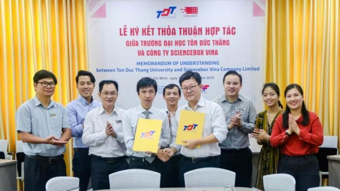 Hợp tác với Công ty Sciencebox Vina