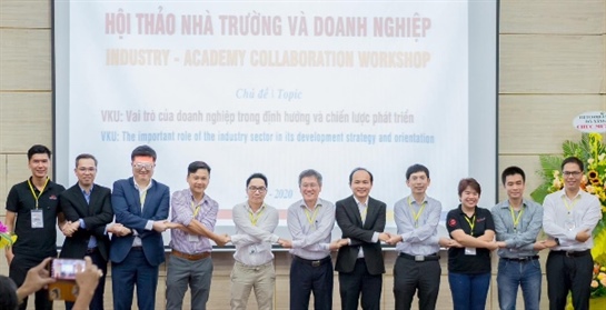Trường Đại học Công nghệ Thông tin và Truyền thông Việt-Hàn, Đại học Đà Nẵng tổ chức thành công Hội thảo Nhà trường và Doanh nghiệp