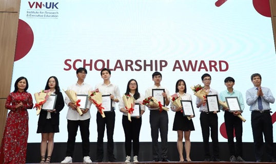 Viện Nghiên cứu và Đào tạo Việt-Anh, Đại học Đà Nẵng tưng bừng khai giảng năm học mới