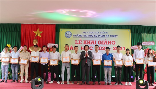 Trường Đại học Sư phạm Kỹ thuật-Đại học Đà Nẵng tổ chức Lễ Khai giảng năm học 2020-2021