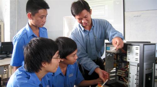 Kỹ thuật máy tính: Rộng mở cơ hội việc làm khi tốt nghiệp