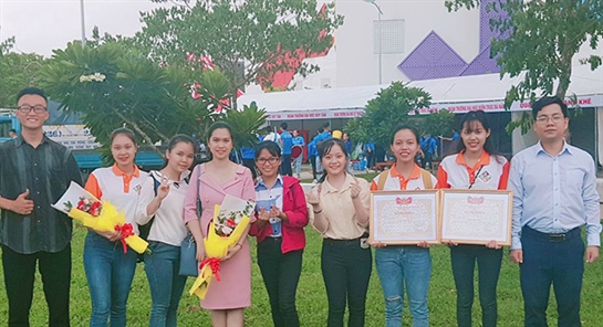 Sinh viên Đại học Đà Nẵng đạt giải thưởng cao trong Ngày hội Kết nối ý tưởng sáng tạo - khởi nghiệp Đà Nẵng năm 2019