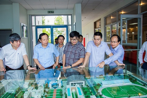 Đoàn công tác liên Bộ thẩm định thực tế Đề án thành lập Trường Đại học Công nghệ thông tin và truyền thông Việt - Hàn trực thuộc Đại học Đà Nẵng