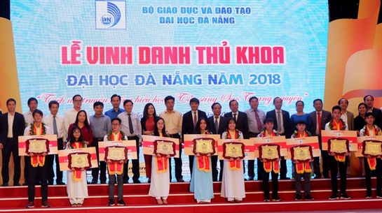 Học bổng dành cho tân sinh viên 2019