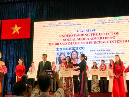 Sinh viên Đại học Đà Nẵng đạt Giải Nhất Giải thưởng Sinh viên nghiên cứu khoa học toàn quốc năm 2020