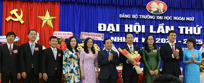 Đại hội Đảng bộ Trường Đại học Ngoại ngữ-Đại học Đà Nẵng lần thứ V, nhiệm kỳ 2020-2025 thành công tốt đẹp