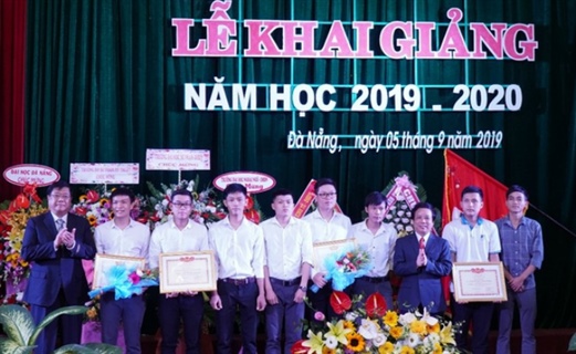 Các trường thành viên của Đại học Đà Nẵng tưng bừng khai giảng năm học mới