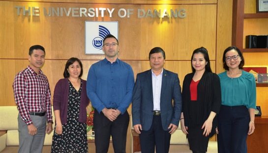 Lãnh đạo Đại học Đà Nẵng tiếp Giám đốc Viện Pháp tại Đà Nẵng