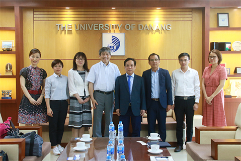 Đại học Đà Nẵng tiếp và làm việc với Trường Đại học Quốc tế Hagoromo, Nhật Bản