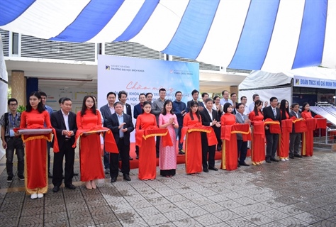 Hội nghị Khoa học và Triển lãm Công nghệ Trường Đại học Bách khoa - ĐHĐN 2020: Lan tỏa niềm đam mê nghiên cứu, sáng tạo đến học sinh sinh viên