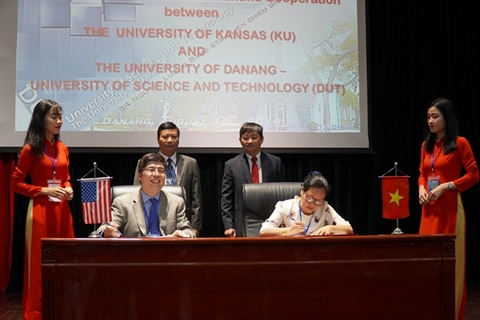 Trường Đại học Bách khoa - ĐHĐN đồng tổ chức Hội thảo quốc tế về "Hạ tầng giao thông với phát triển bền vững"