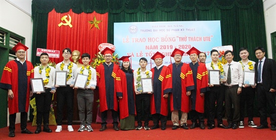 Trường Đại học Sư phạm Kỹ thuật-Đại học Đà Nẵng tổ chức Lễ trao Bằng tốt nghiệp và Học bổng “Thử thách UTE” năm 2020