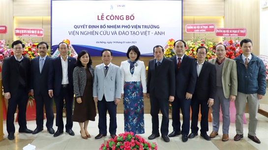 Đại học Đà Nẵng công bố Quyết định bổ nhiệm Phó Viện trưởng Viện Nghiên cứu và Đào tạo Việt-Anh