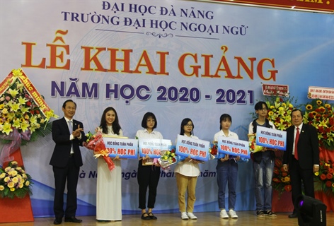 Trường Đại học Ngoại ngữ-Đại học Đà Nẵng long trọng tổ chức Lễ Khai giảng năm học 2020-2021