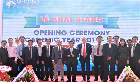 Khoa Y Dược - Đại học Đà Nẵng tưng bừng khai giảng năm học mới