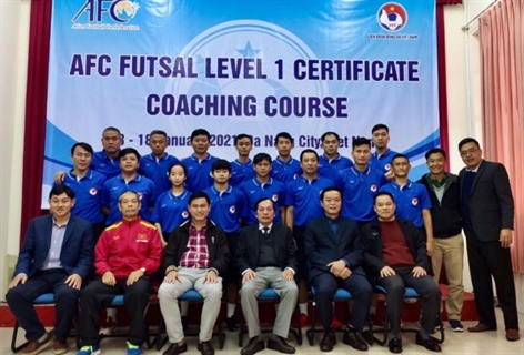 Khoa Giáo dục Thể chất và Trung tâm Thể thao-Đại học Đà Nẵng đăng cai thành công Khoá đào tạo Huấn luyện viên Futsal cấp I Quốc gia