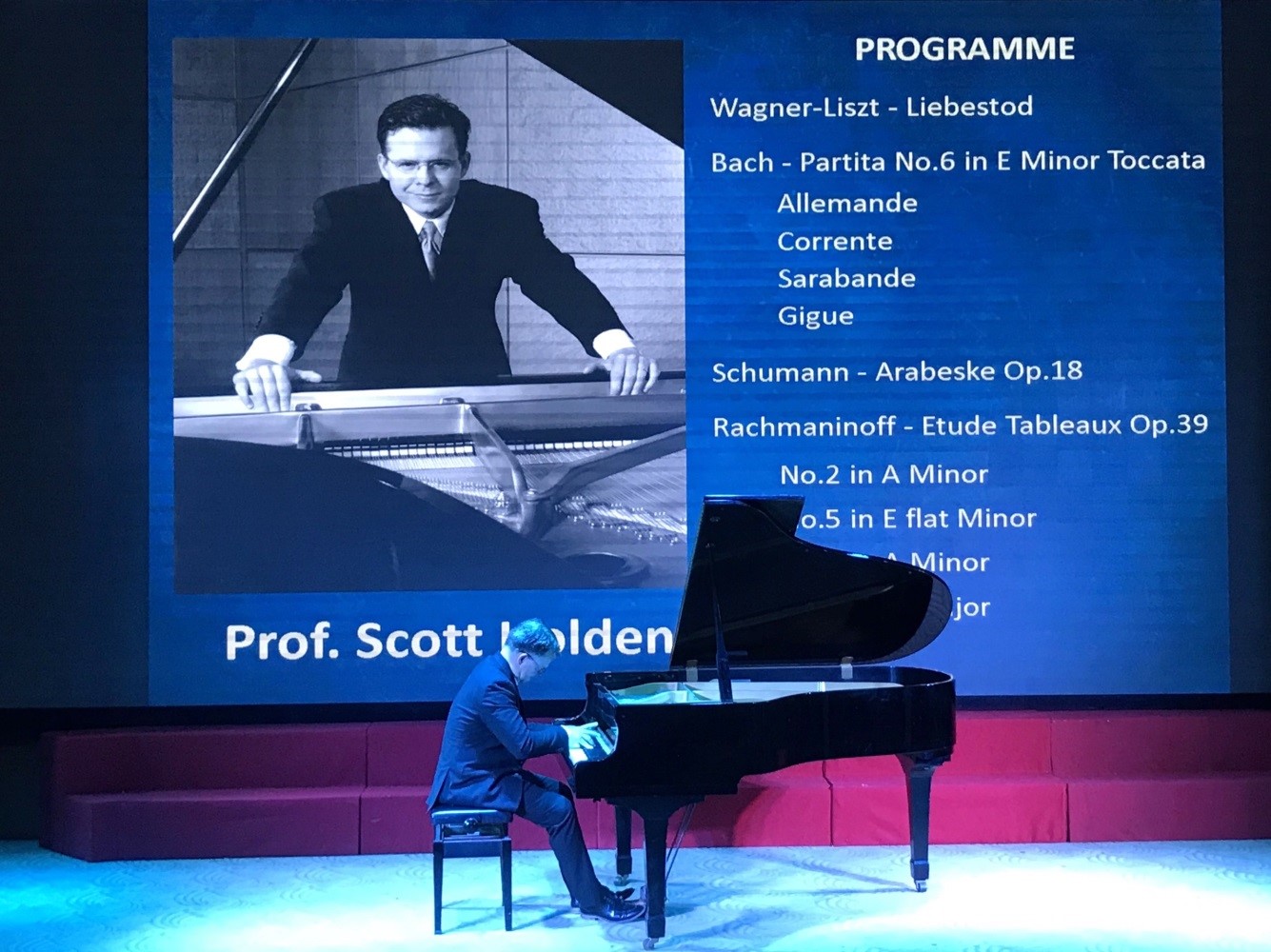 TS Piano Scott Holden, Đại học Brigham Young - Hoa Kỳ đến tham quan,  trao đổi hợp tác và giảng dạy tại Trường ĐHSP Nghệ thuật TW