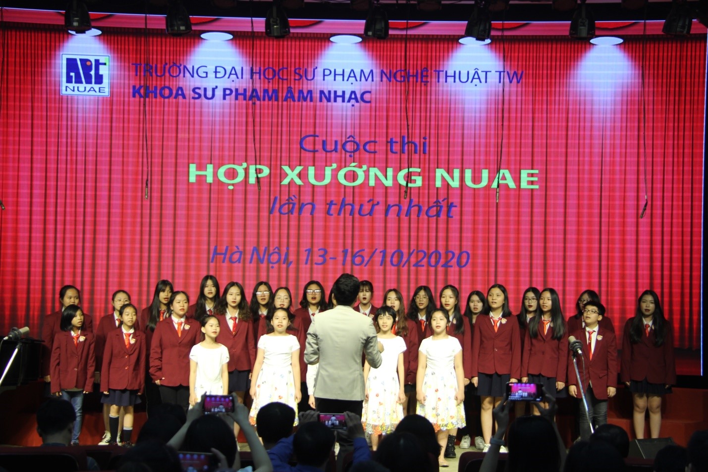 Sôi nổi vòng sơ khảo cuộc thi Hợp xướng chào mừng 50 năm thành lập Trường ĐHSP Nghệ thuật TW