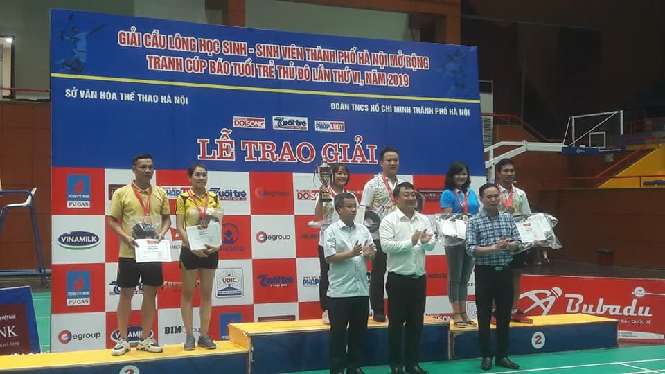 Giải cầu lông học sinh, sinh viên TP Hà Nội mở rộng tranh cúp  Báo Tuổi trẻ Thủ đô 2019