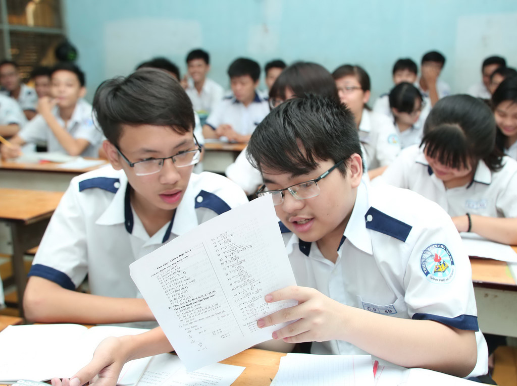 Tự chọn hay... bắt chọn môn học ?: Vừa chạy vừa xếp hàng
