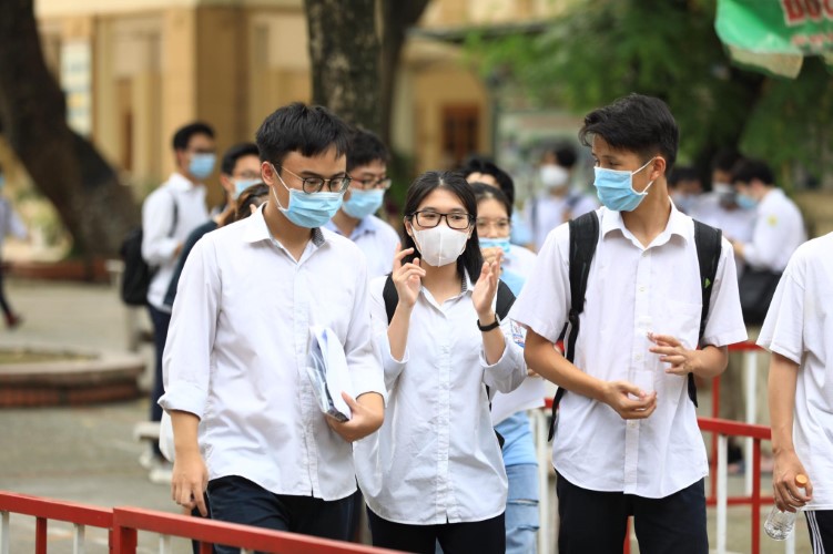 Ổn định phương thức thi: Người học an tâm, địa phương chủ động