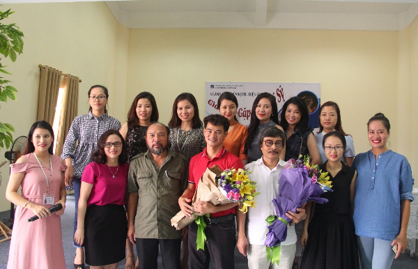 Sinh viên ngành Diễn viên Kịch – Điện ảnh giao lưu gặp gỡ với các nghệ sĩ