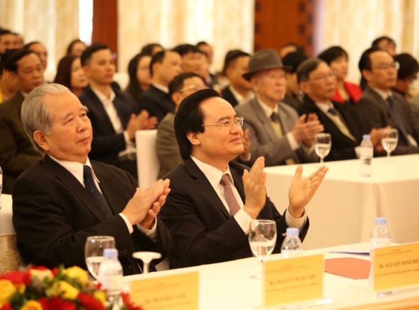 Báo Giáo dục  Thời đại kỷ niệm 60 năm xuất bản số báo đầu tiên - 1