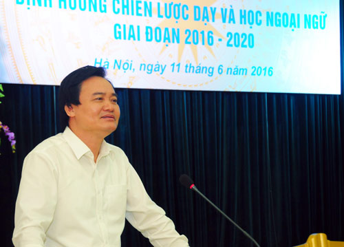 Bộ trưởng Giáo dục: 'Học tập Singapore phát triển tiếng Anh'