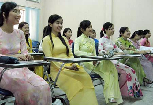 Nhà giáo trước yêu cầu đổi mới: Để đào tạo bắt kịp yêu cầu