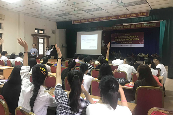 Sinh viên PTIT được trang bị kỹ năng phỏng vấn trước khi tốt nghiệp ra trường