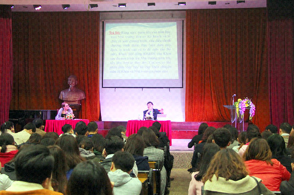 Hội nghị đối thoại giữa Hiệu trưởng với sinh viên năm học 2017- 2018