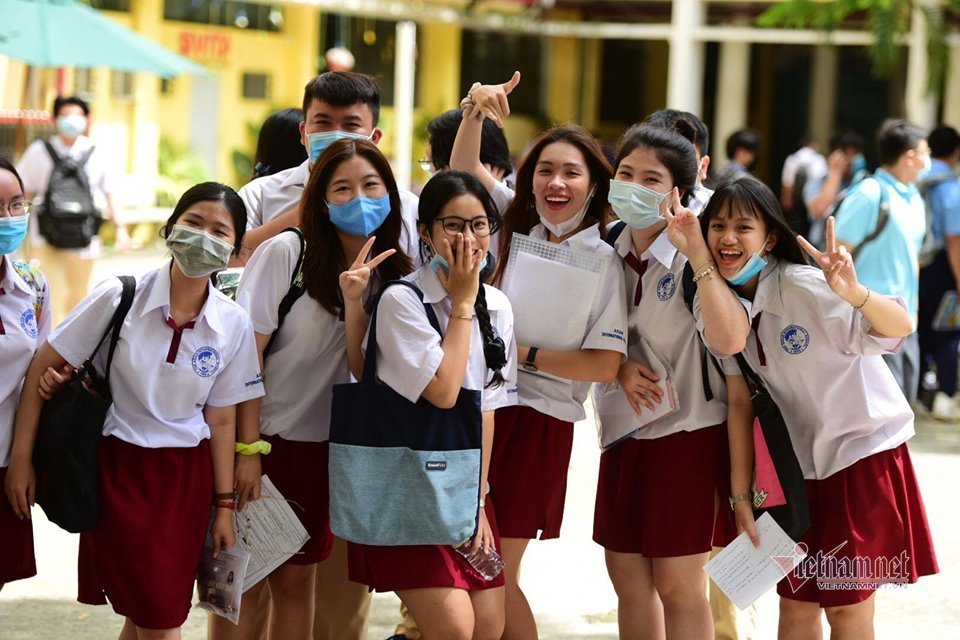 Kỳ thi 'chưa từng có' và một quyết định dũng cảm