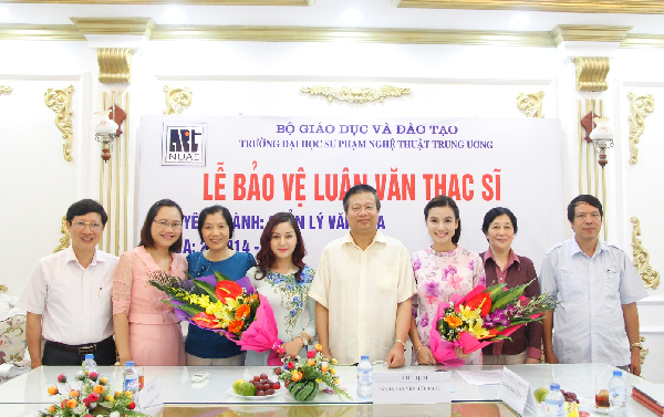 Lễ bảo vệ luận văn Thạc sĩ của hai học viên Đào Thị Thủy Tiên và Lương Thị Giang