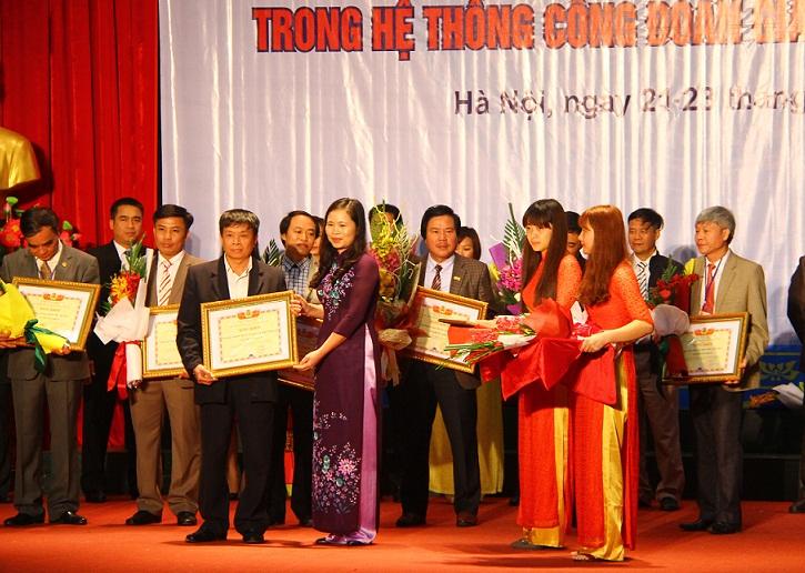 Chung kết Hội thi tìm hiểu kiến thức pháp luật trong hệ thống Công đoàn Giáo dục Việt Nam năm 2015