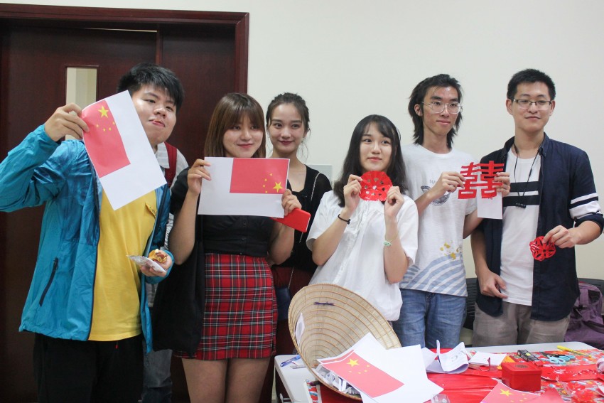 Chương trình “Làng văn hóa quốc tế” của Khoa kế toán