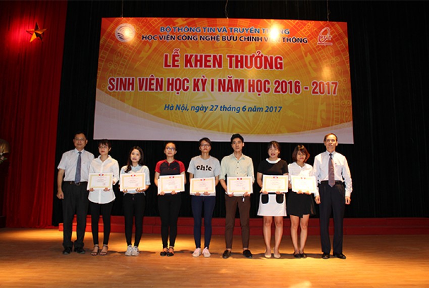 Chuyên gia giáo dục “mách nước” sinh viên Học viện cách săn học bổng để giảm chi phí học tập