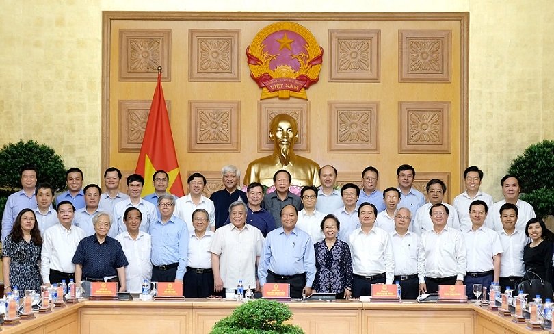 Thủ tướng: Không để tự chủ đại học "gây rối loạn"