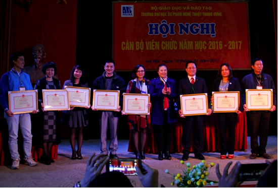 Hội nghị cán bộ, viên chức năm học 2016 - 2017