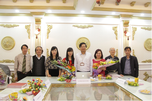 Lễ bảo vệ luận văn Thạc sĩ của hai học viên Phạm Minh Hằng và Trần Thị Thu Hường
