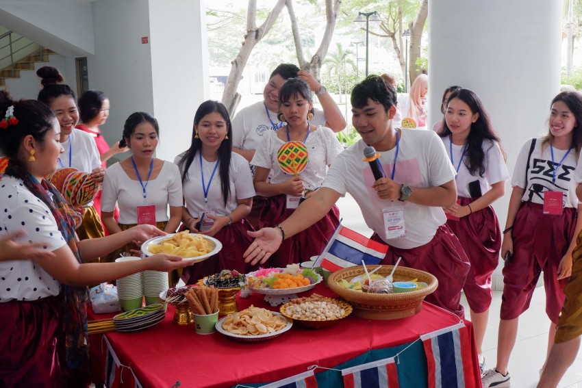 Khai mạc Tuần lễ văn hóa quốc tế 2019