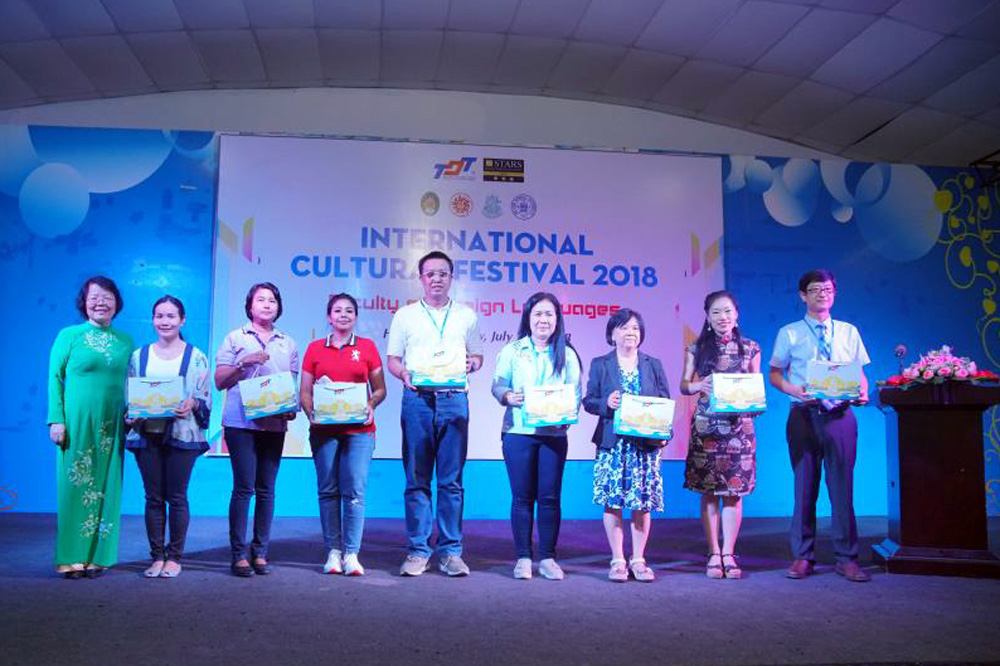 Khai mạc Lễ hội văn hoá quốc tế (ICF 2018)