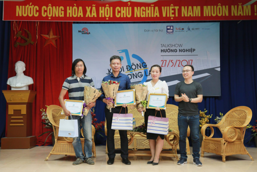 khoi dong tuong lai1