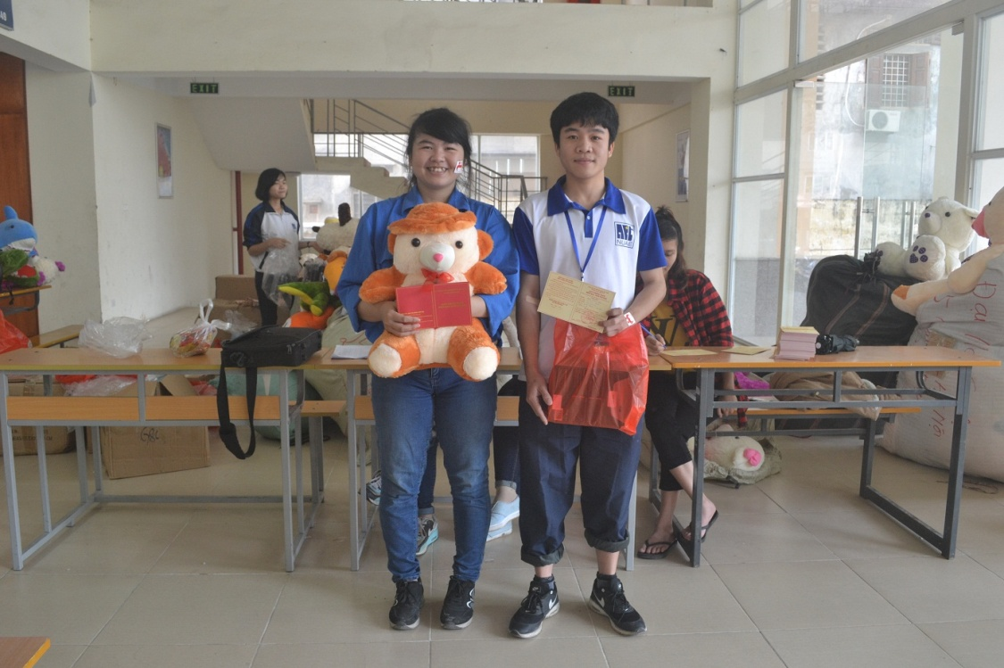 Cán bộ, giảng viên và sinh viên Trường ĐHSP Nghệ thuật TW hưởng ứng Ngày toàn dân hiến máu tình nguyện - 7/4/2016
