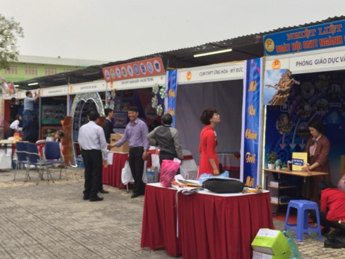 Khai mạc ngày hội Công nghệ thông tin Ngành GD-ĐT Hà Nội lần thứ IV