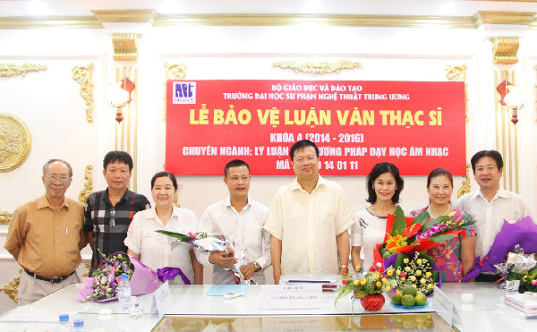 Lễ bảo vệ luận văn Thạc sĩ của hai học viên Bùi Hoài Nam và Phạm Anh Tuấn