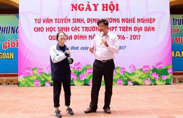 Ngày hội Tư vấn tuyển sinh, hướng nghiệp năm học 2016 - 2017 tại Trường THPT Phan Đình Phùng