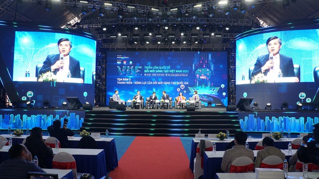 Sinh viên cần có tâm thế tạo việc làm cho mình, cho người khác