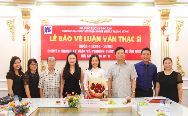Lễ bảo vệ luận văn Thạc sĩ của hai học viên Hoàng Anh Thái và Phó Thị Vũ Thư